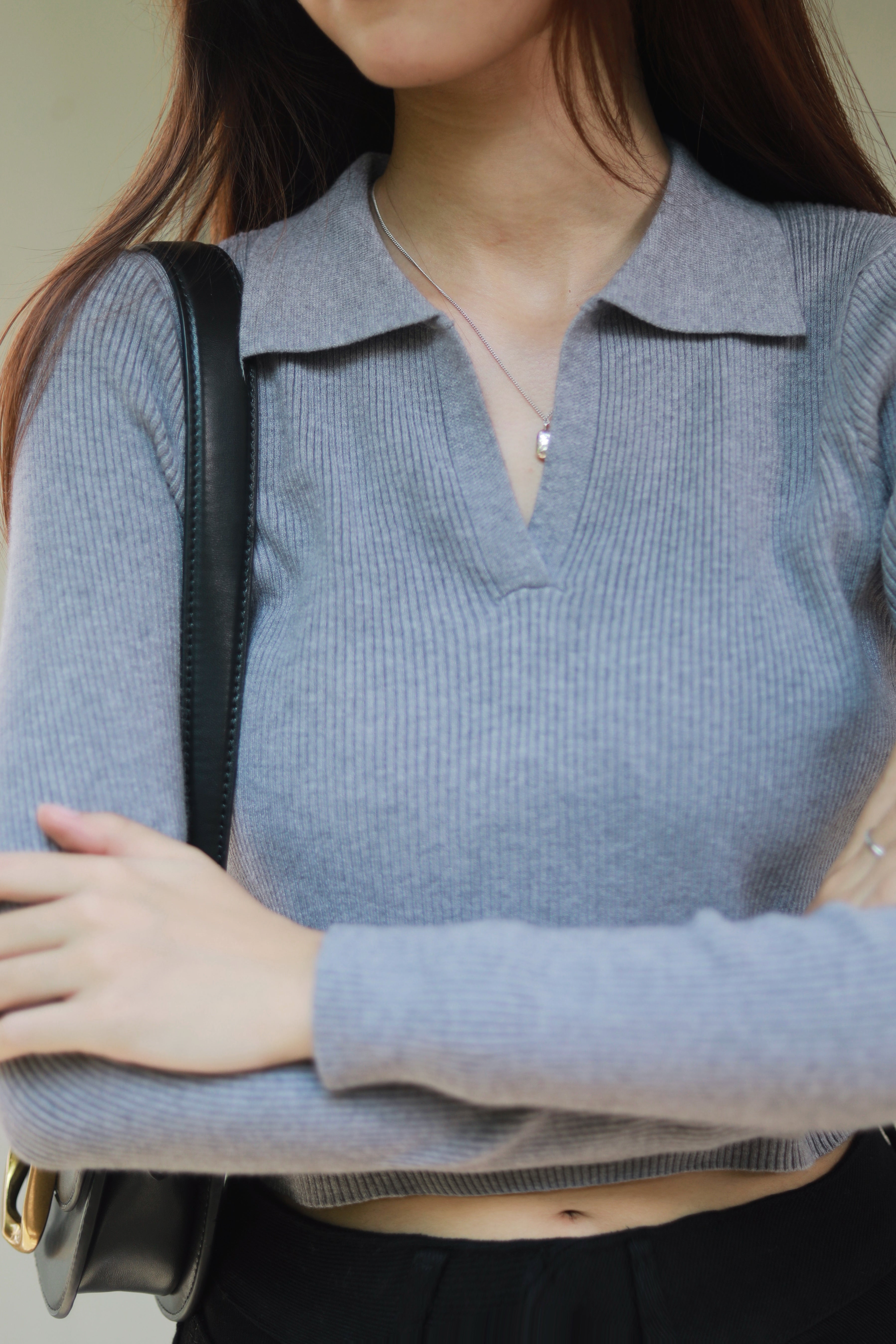 ZLLEE POLO KNIT TOP IN GREY