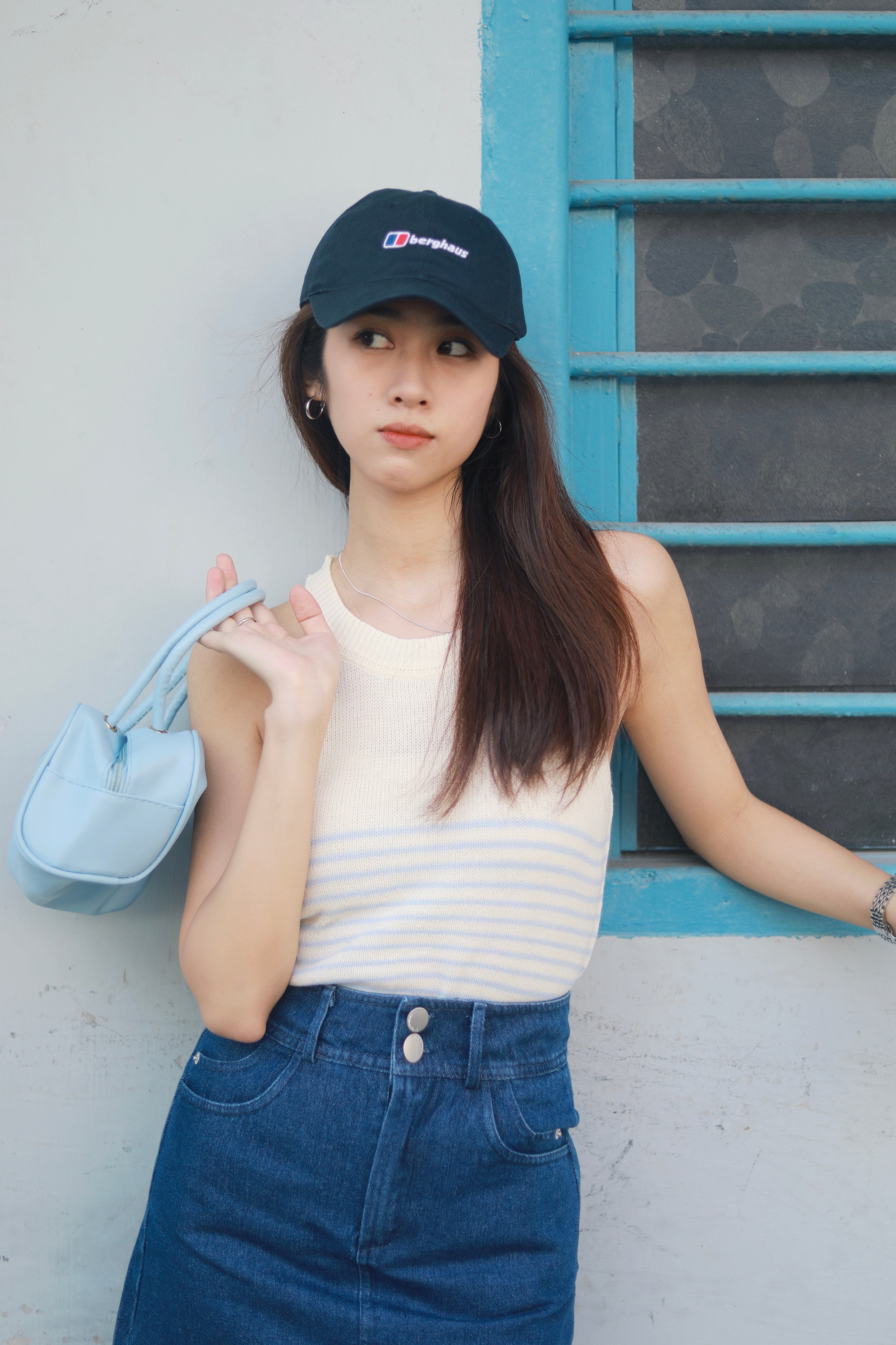 TINNA STRIPES KNIT SLEEVELESS TOP IN BLUE