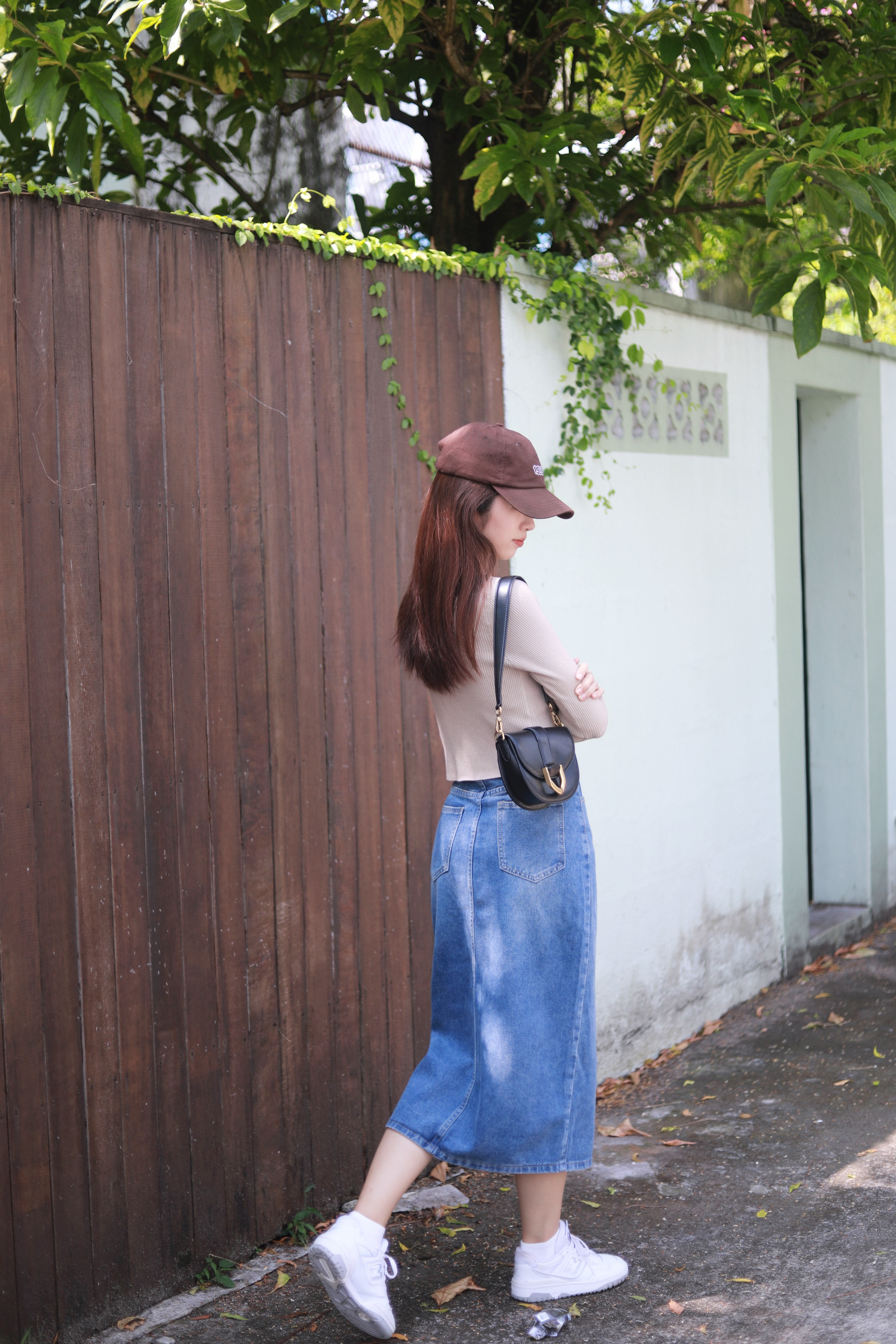 PEONY DENIM FRONT SLIT MIDI SKIRT