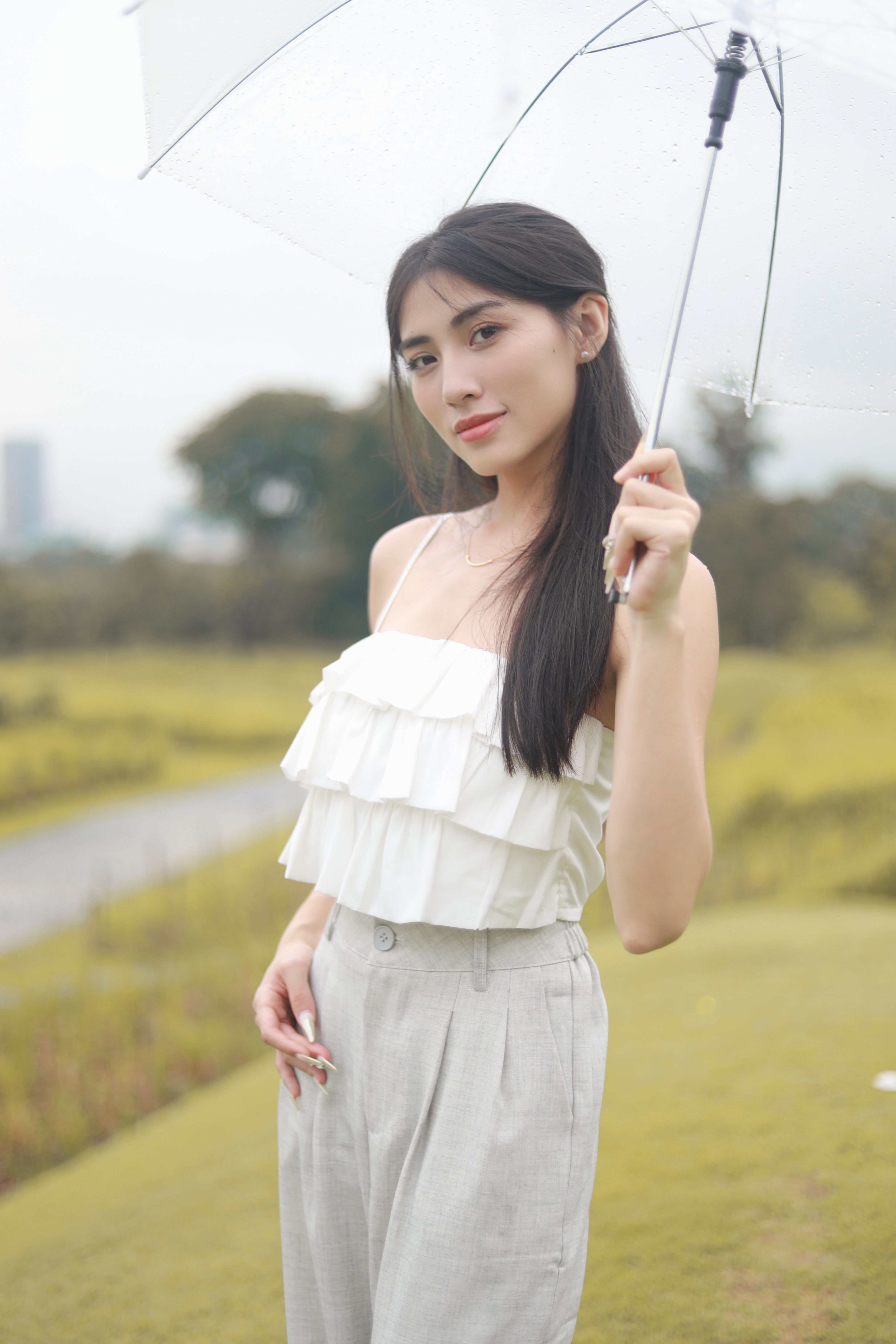 TILDA RUFFLE TOP IN WHITE