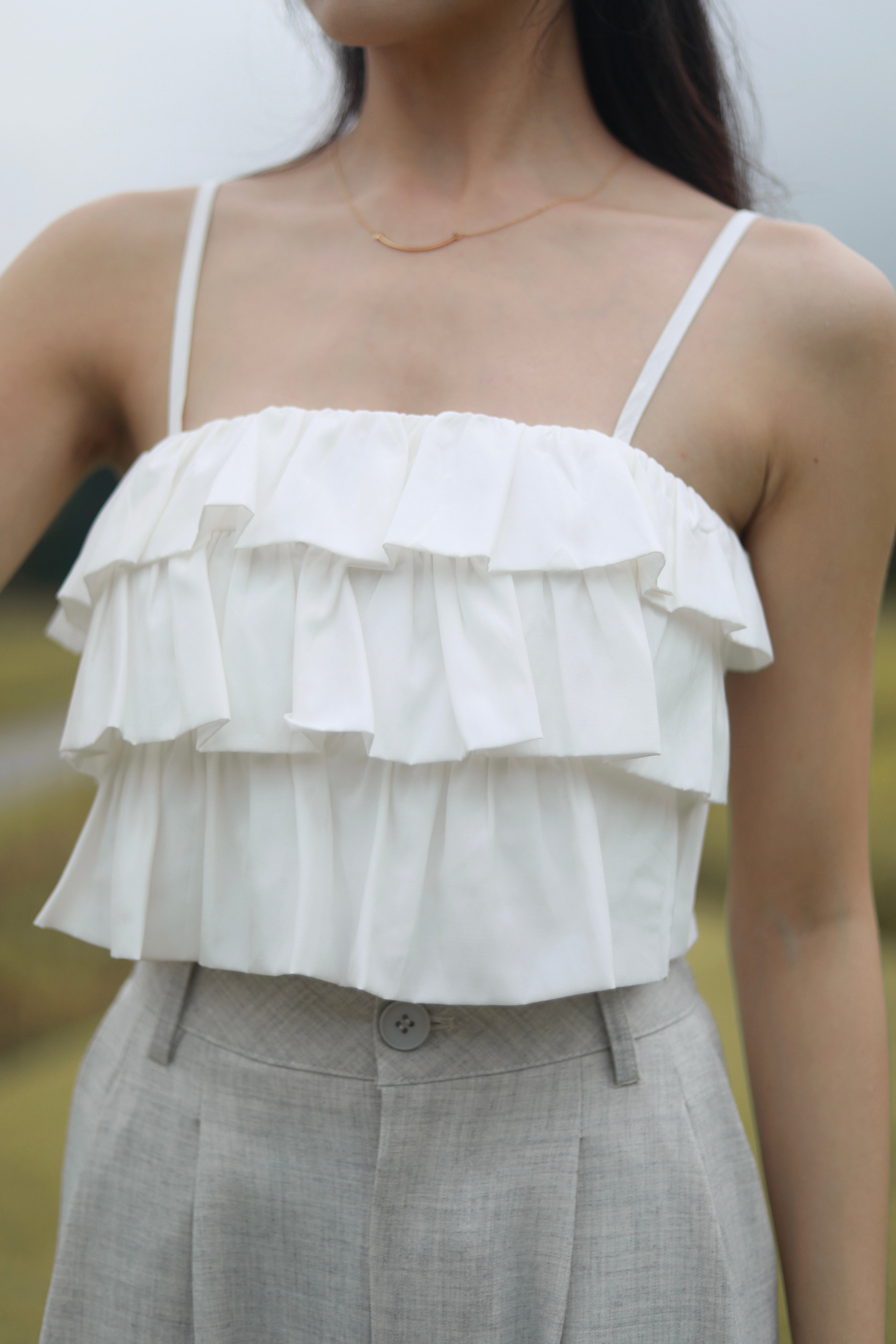 TILDA RUFFLE TOP IN WHITE