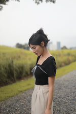 Load image into Gallery viewer, EMILIA LINEN TOP IN BLACK
