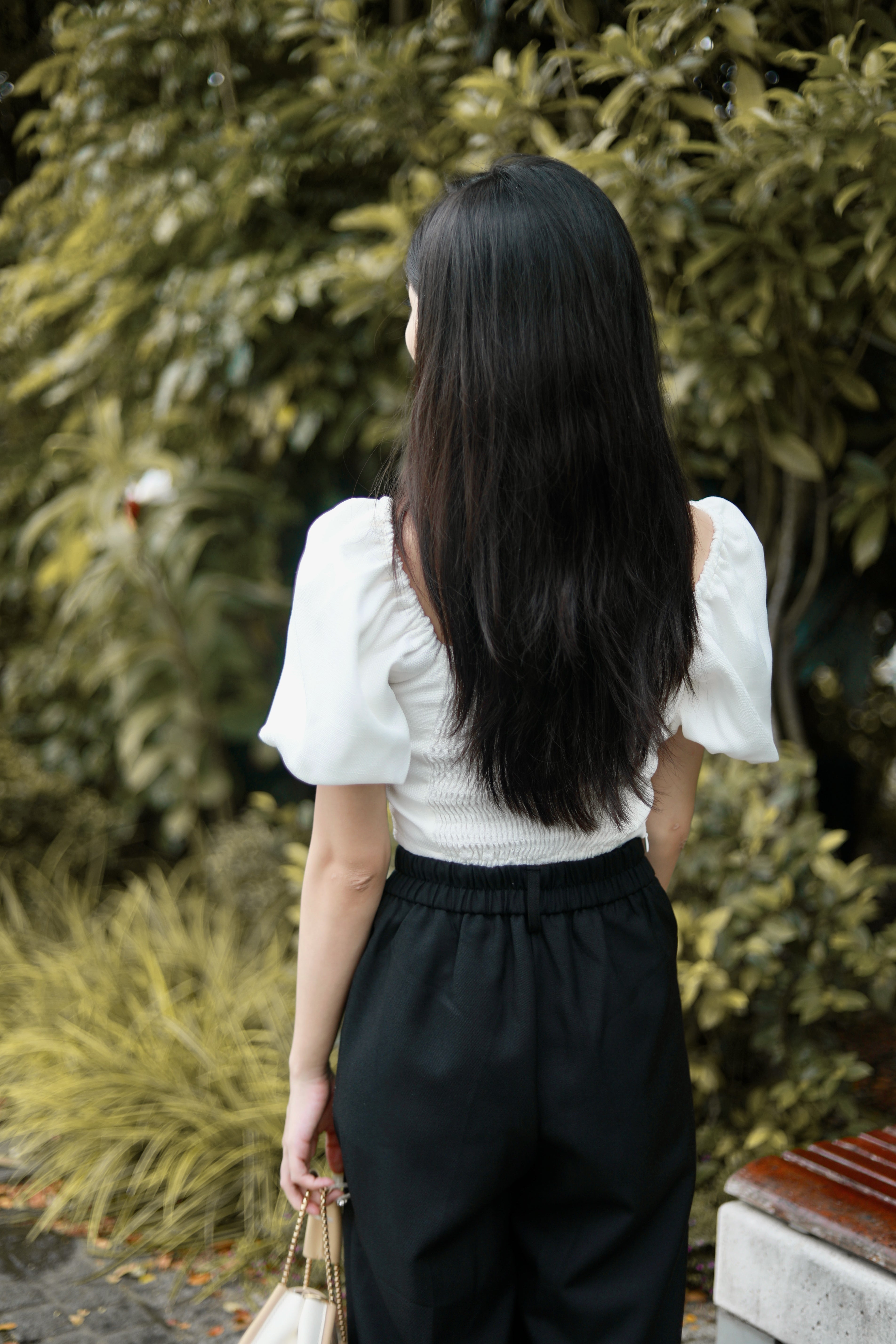 LEXIS TWEED PLEATED TOP IN WHITE