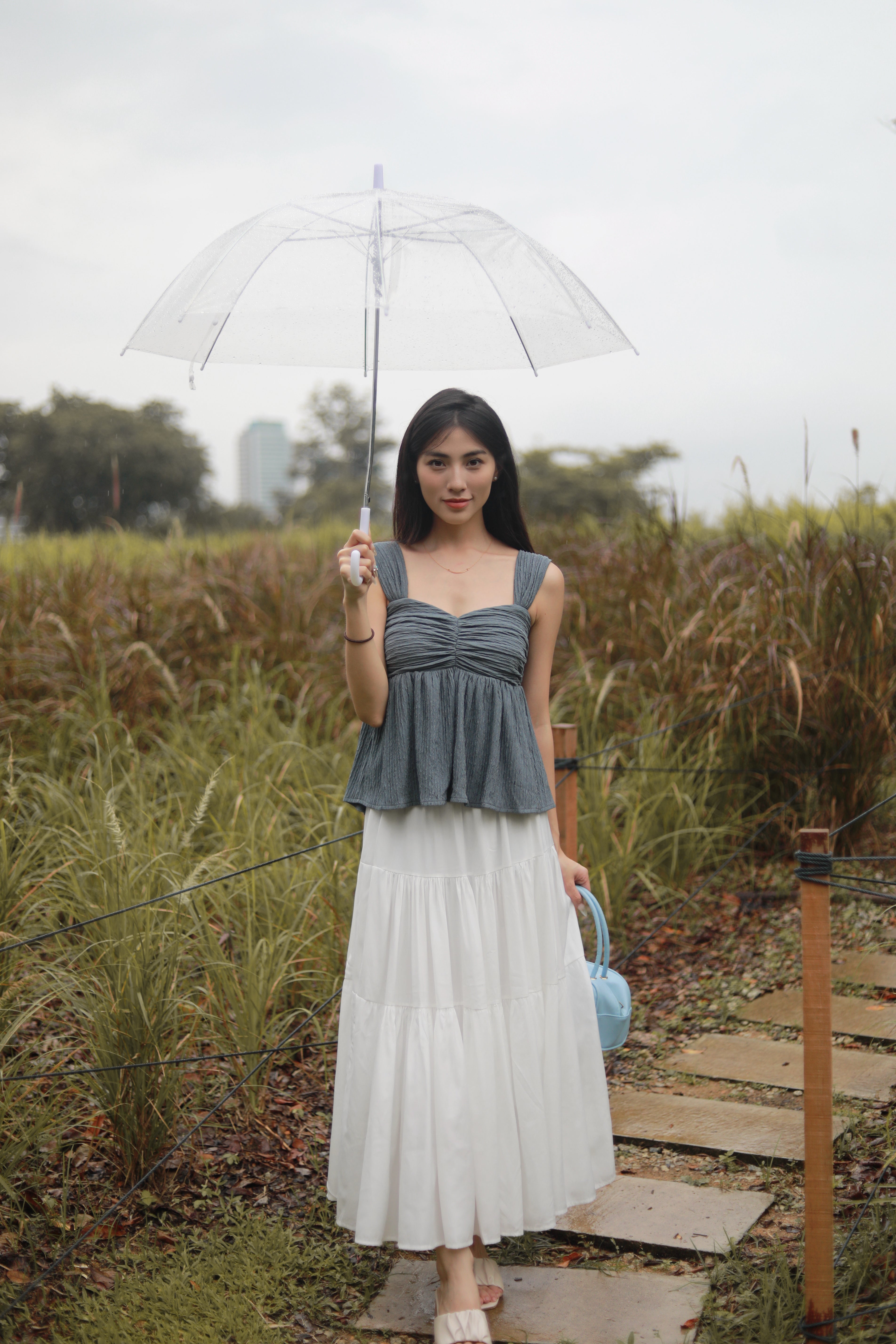 TIERED FLARE MAXI SKIRT IN WHITE/BLACK/PINK