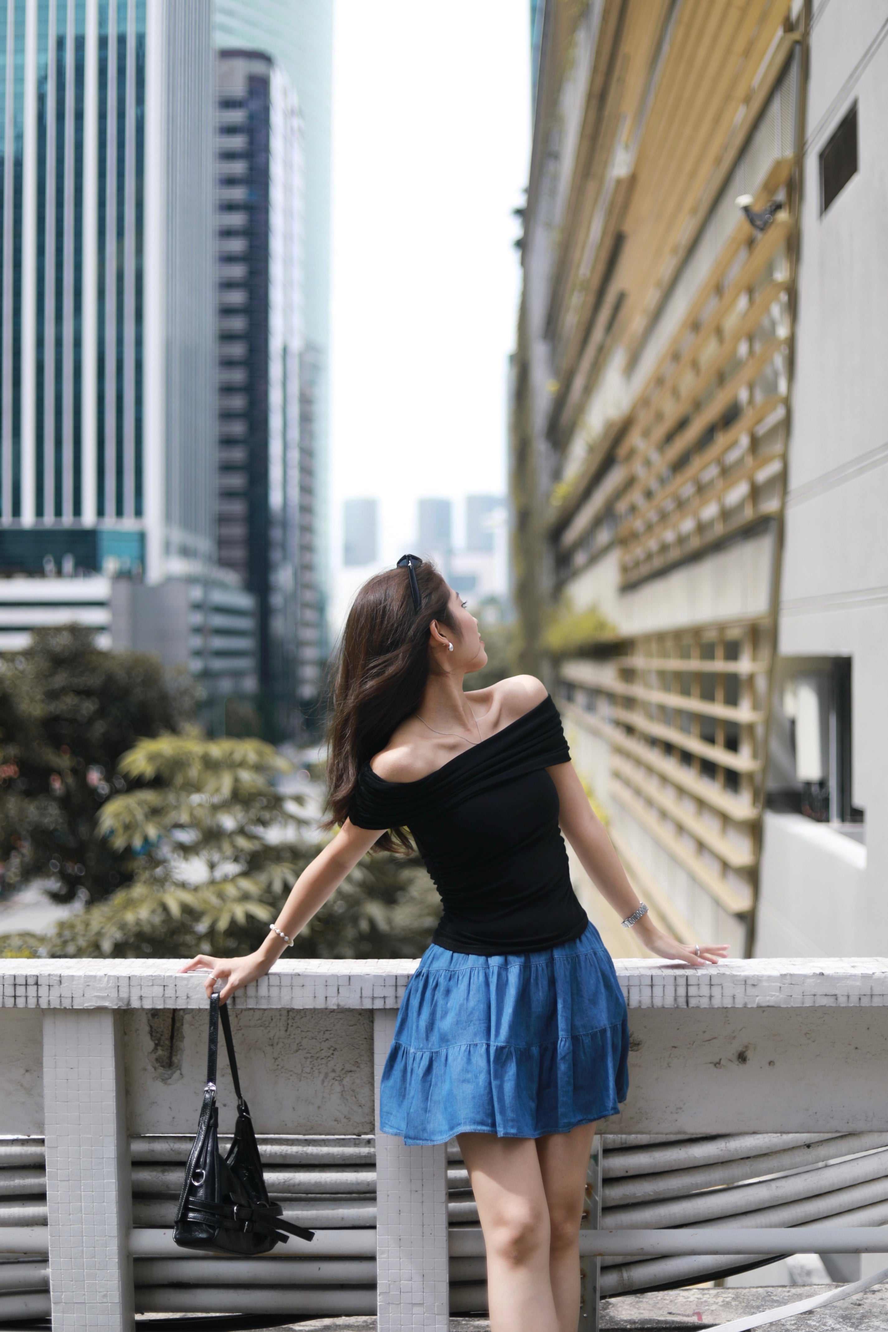 JENNY OFF-SHOULDER TOP IN BLACK