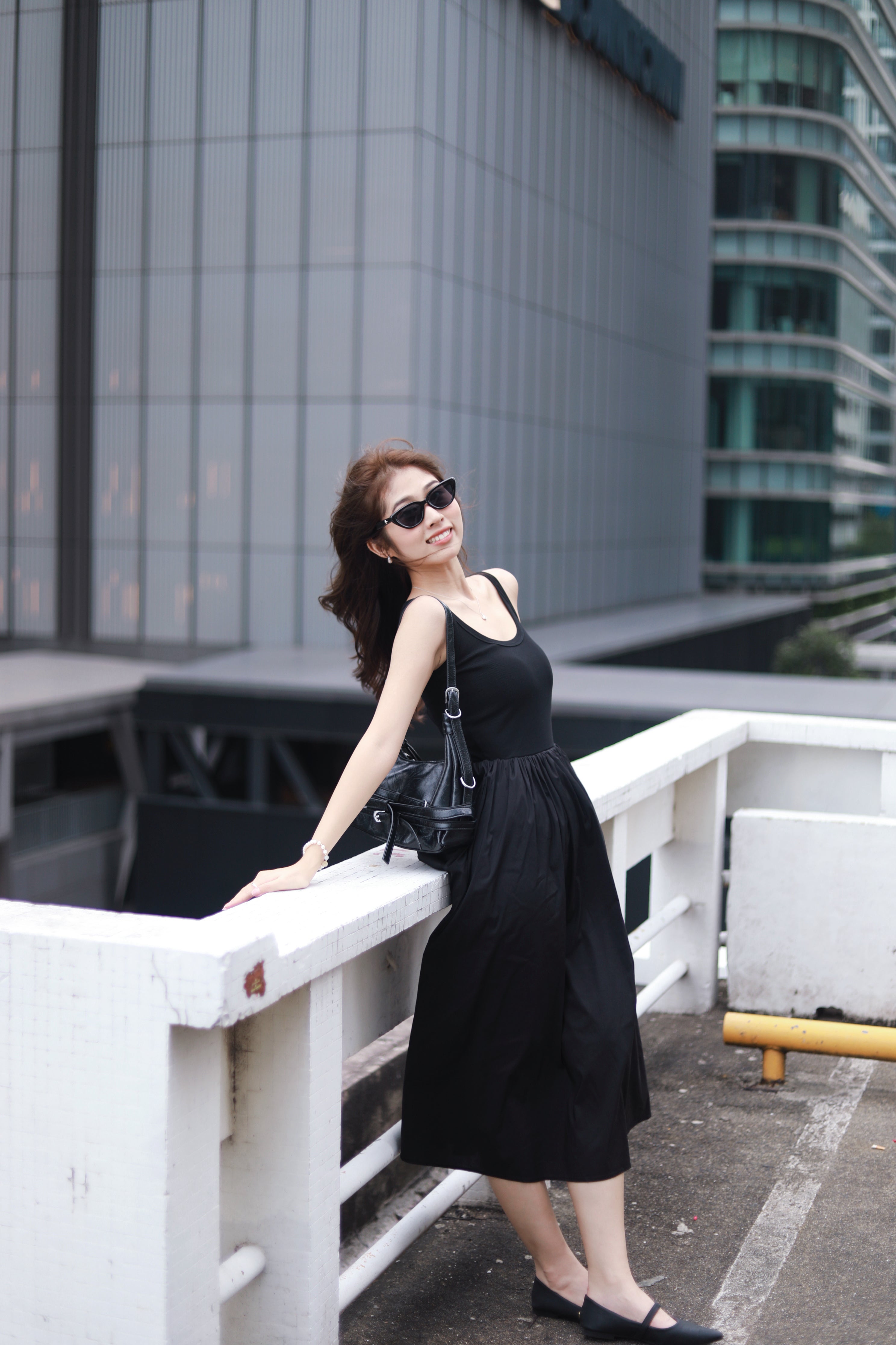 ALISA MIXED MATERIAL DRESS IN BLACK