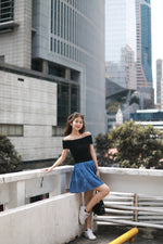 Load image into Gallery viewer, TIERED FLARE MINI RUFFLE SKORT IN DENIM
