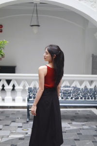 MILLE BOAT NECK KNIT SLEEVELESS TOP IN RED