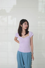 Load image into Gallery viewer, TRIVIA SWEETHEART KNIT TOP IN PURPLE
