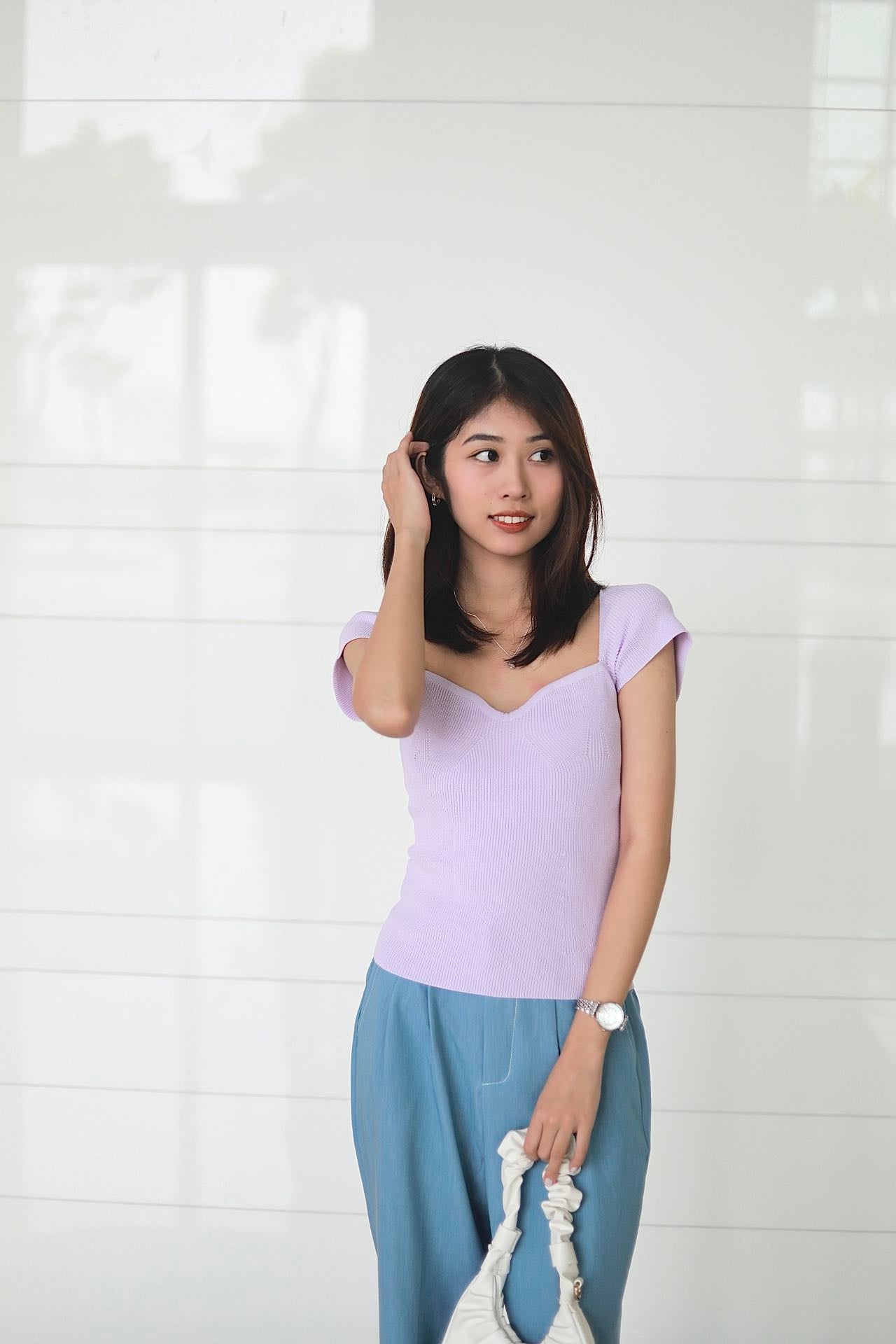 TRIVIA SWEETHEART KNIT TOP IN PURPLE