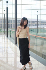 Load image into Gallery viewer, ADRAENA CARGO SKIRT IN BLACK
