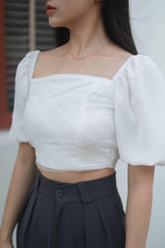 Load image into Gallery viewer, GRACELYN DIFFON MESH PLEATED TOP IN WHITE
