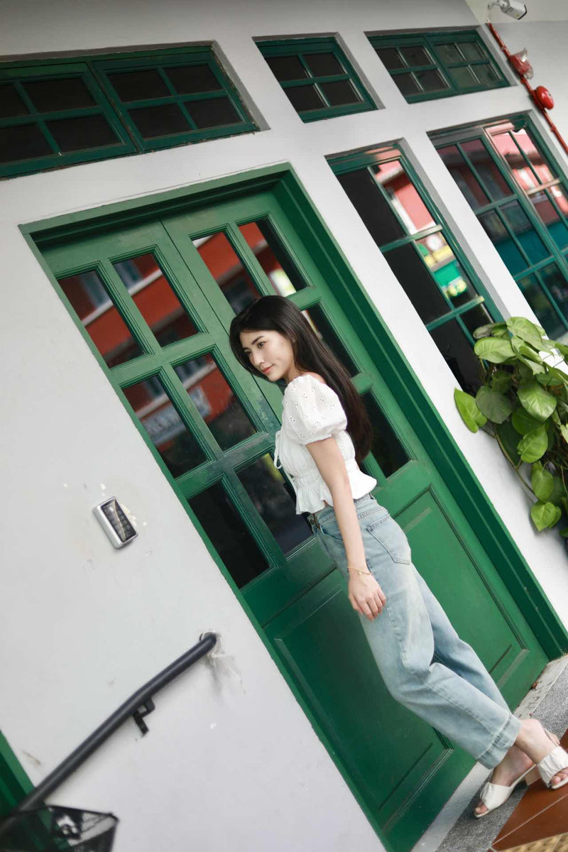 NERIAH DRAWSTRING EYELET TOP IN WHITE – Tropicala