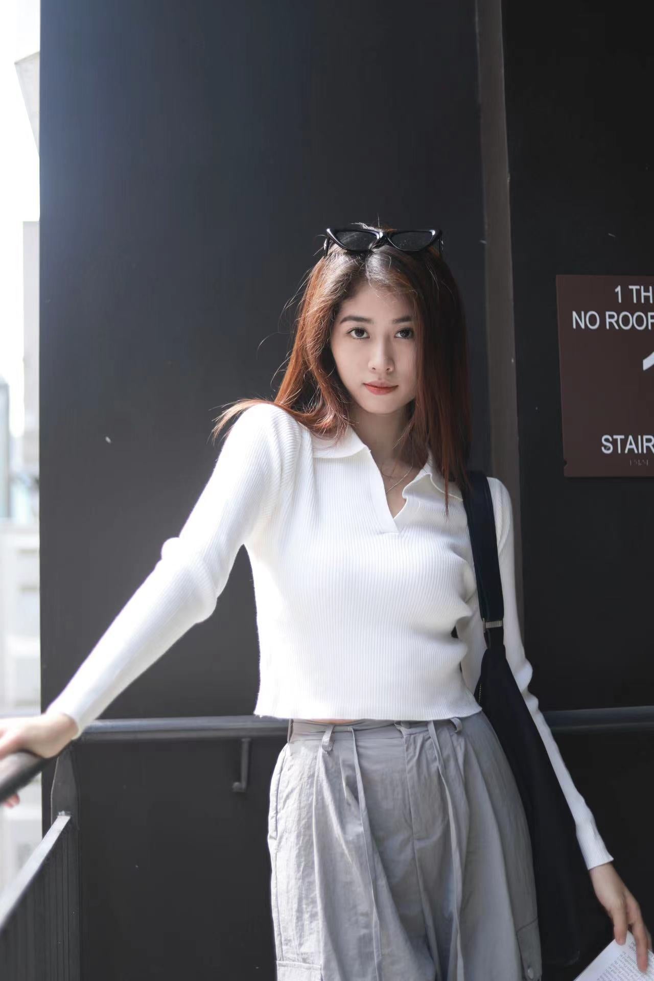 ZLLEE POLO KNIT TOP IN WHITE