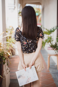 KRYSTAL 2-WAY FLORAL TOP (BLACK)