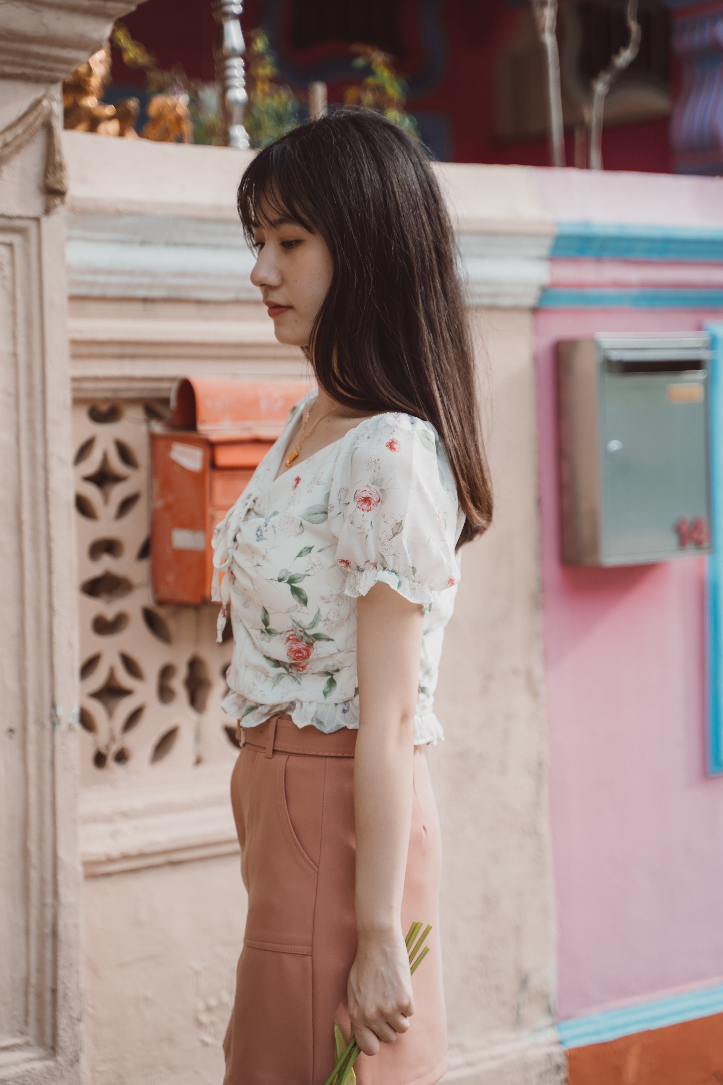 KRYSTAL 2-WAY FLORAL TOP (WHITE)