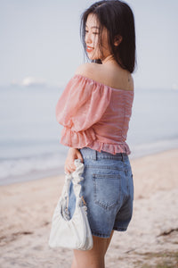 QUINN FLORAL EMBROIDERY TOP (PINK)