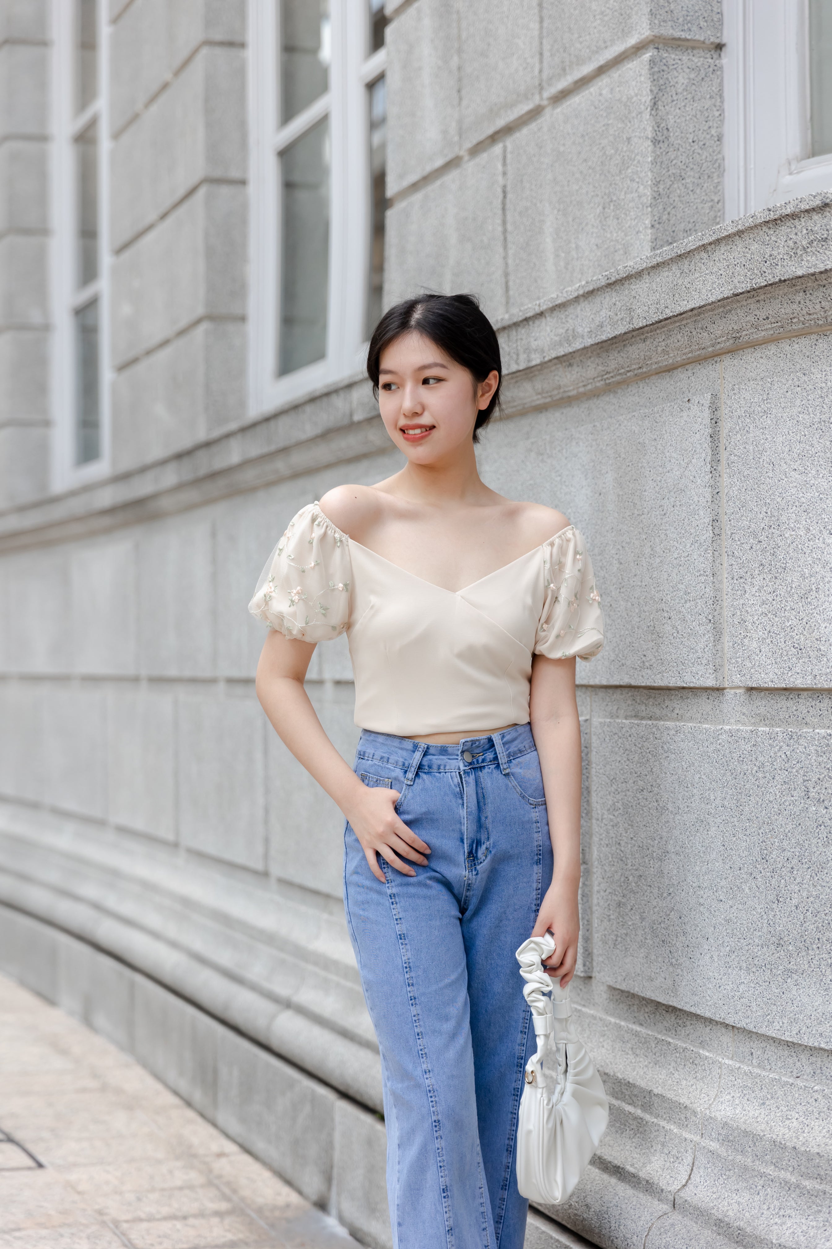 CASSIE EMBROIDERY OFF-SHOULDER TOP IN BEIGE