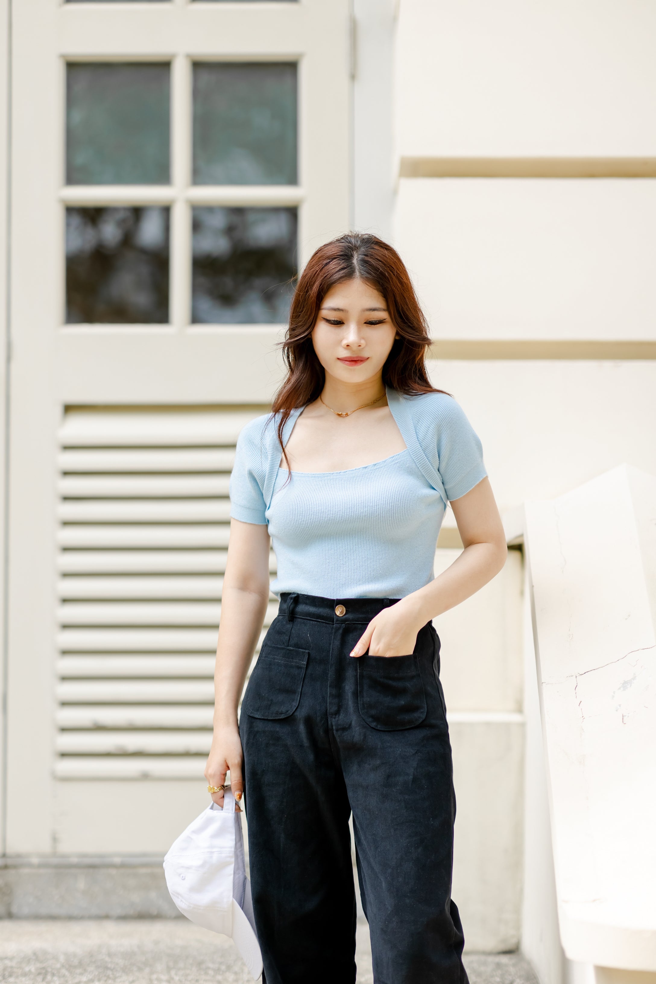 THEA BASIC KNIT TOP IN BLUE