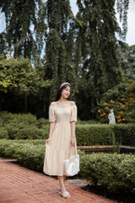 Load image into Gallery viewer, BERENICE TEXTURED PUFF SLEEVE MIDI DRESS IN CREAM
